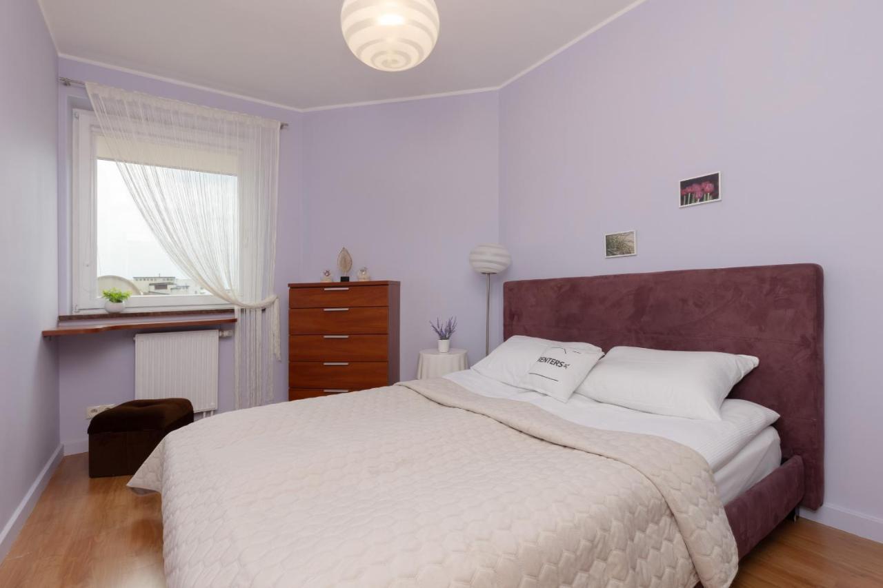 Cozy Apartment With Parking In Warsaw Ursus By Noclegi Renters Eksteriør billede
